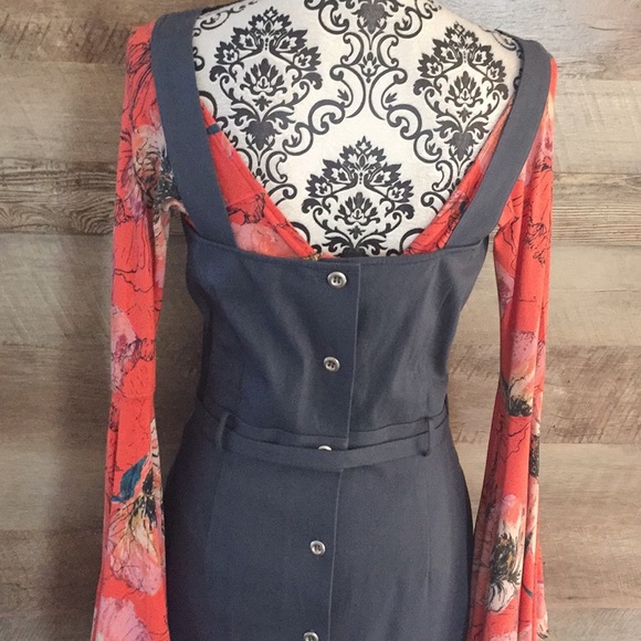 Button Down Back Jumper Dress - Picture 4 of 5